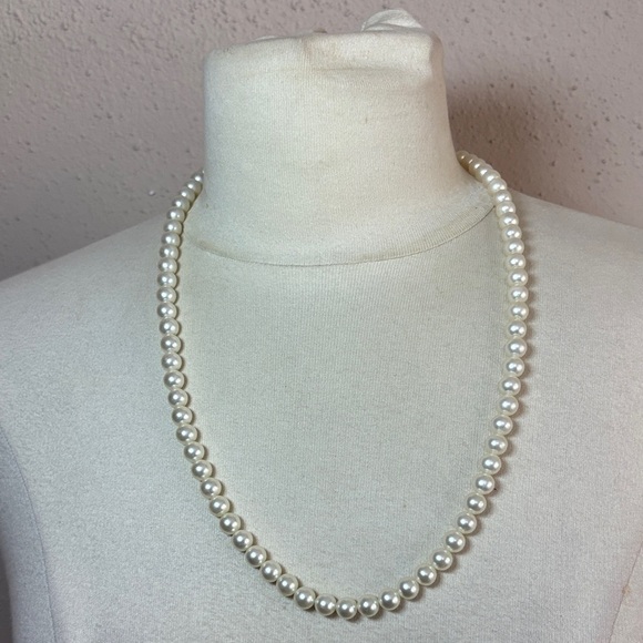 Sarah Coventry Jewelry - Sarah Coventry Faux Pearl Vintage 24 inch Necklace